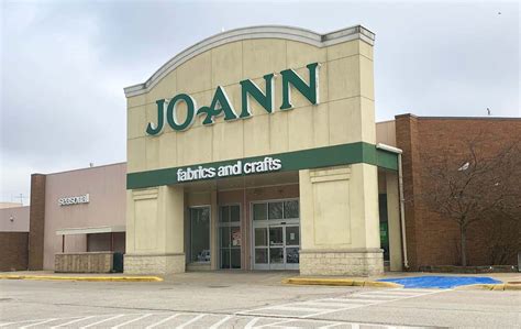 joann fabrics military discount